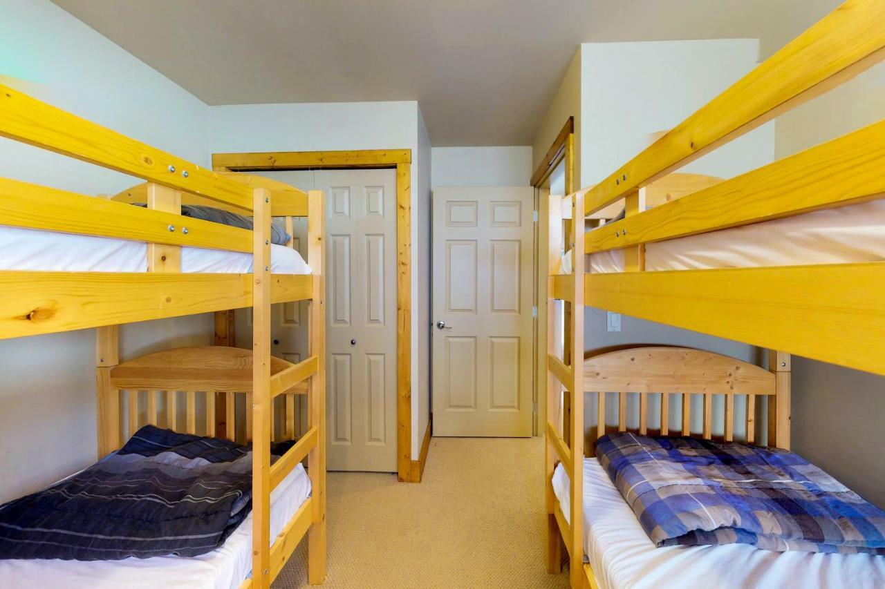 South Face B Apartment Big White Ski Resort ภายนอก รูปภาพ