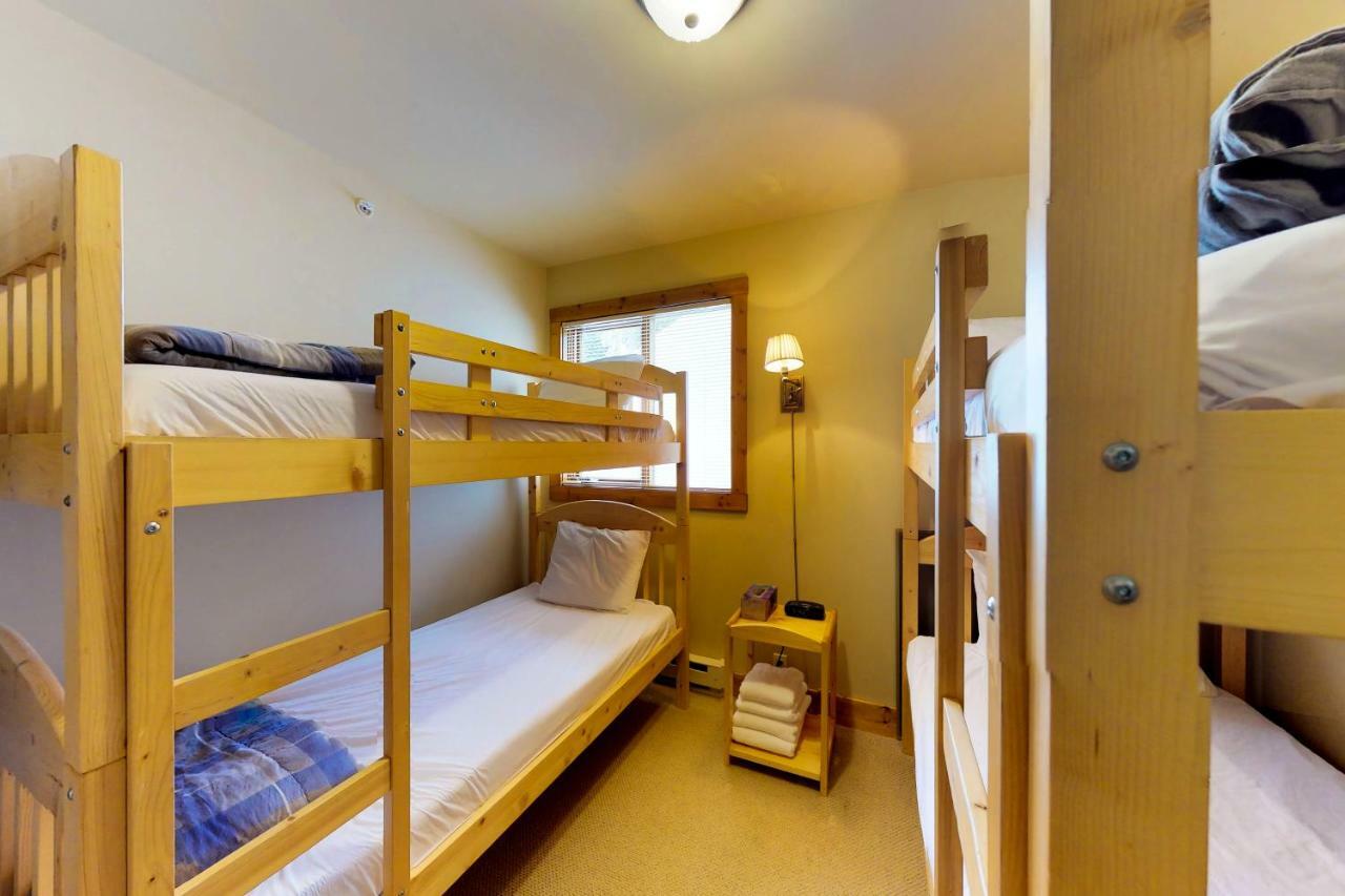 South Face B Apartment Big White Ski Resort ภายนอก รูปภาพ