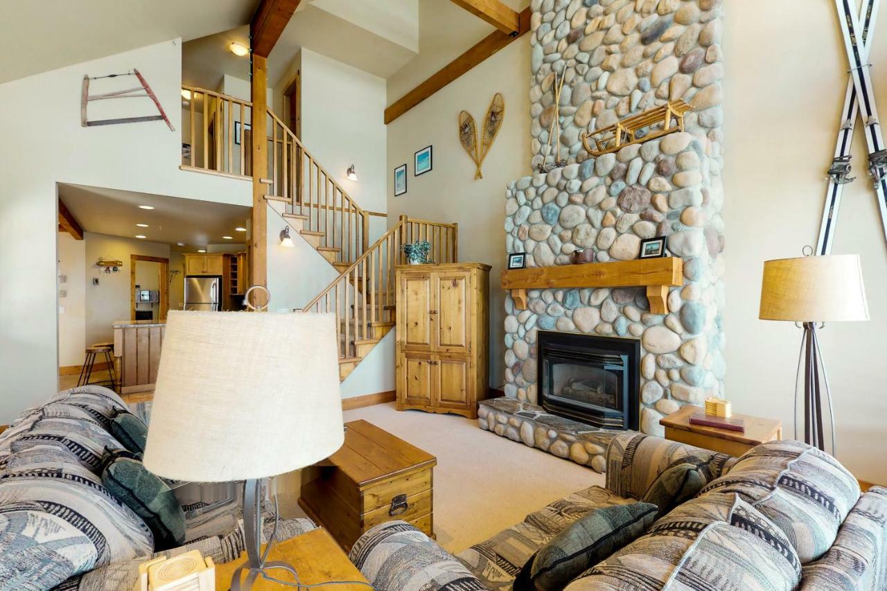 South Face B Apartment Big White Ski Resort ภายนอก รูปภาพ
