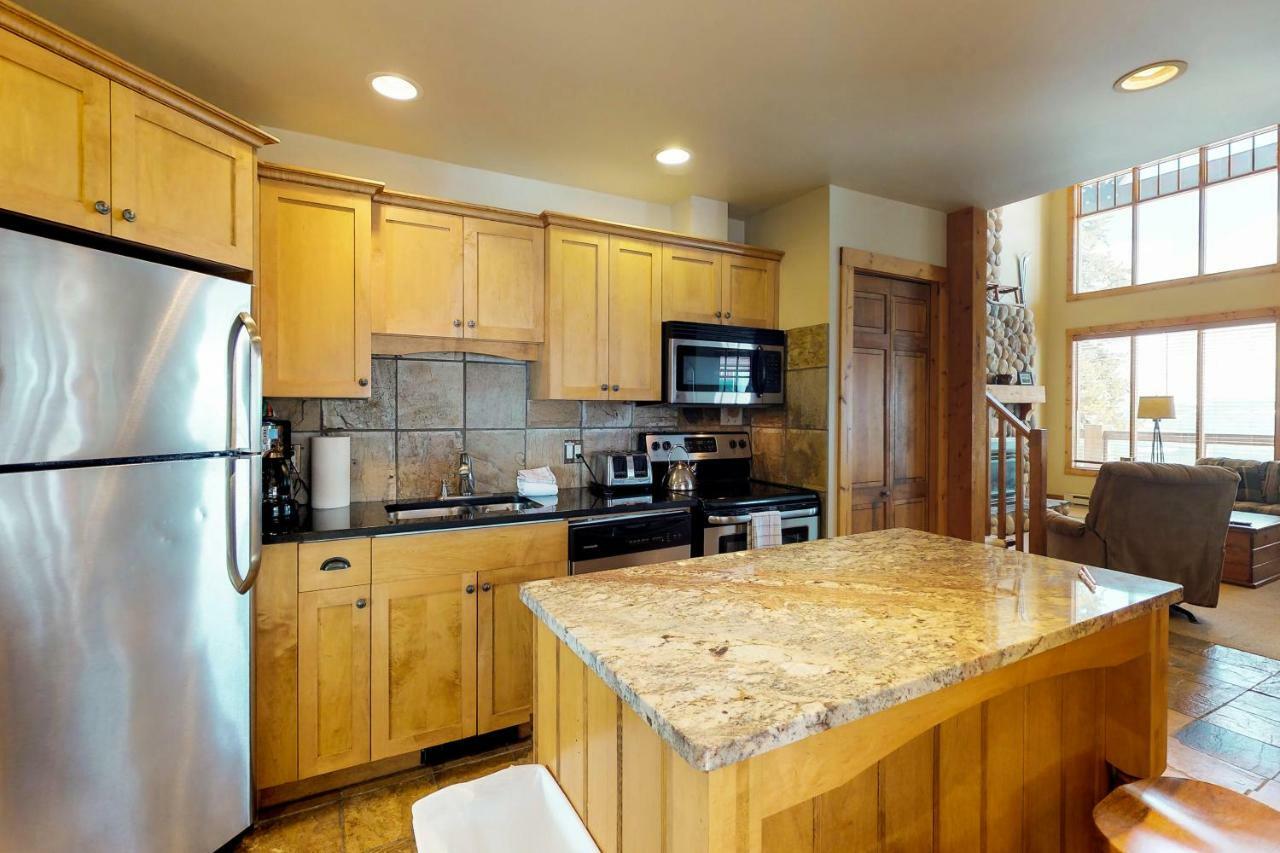 South Face B Apartment Big White Ski Resort ภายนอก รูปภาพ